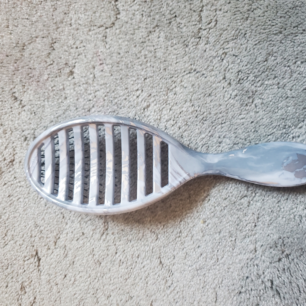 Elegant Gray Marble Hairbrush